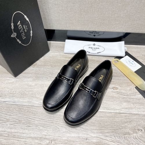 Prada Business Casual Patent Leather Sole Leather Shoes