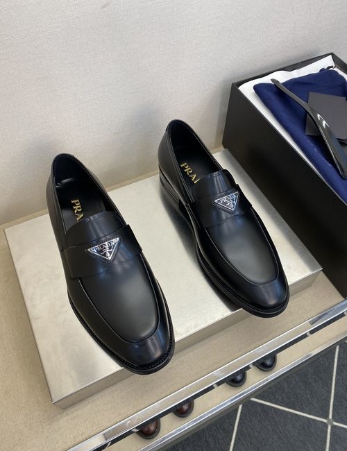 Prada Formal Leather Shoes Cowhide Leather Outsole