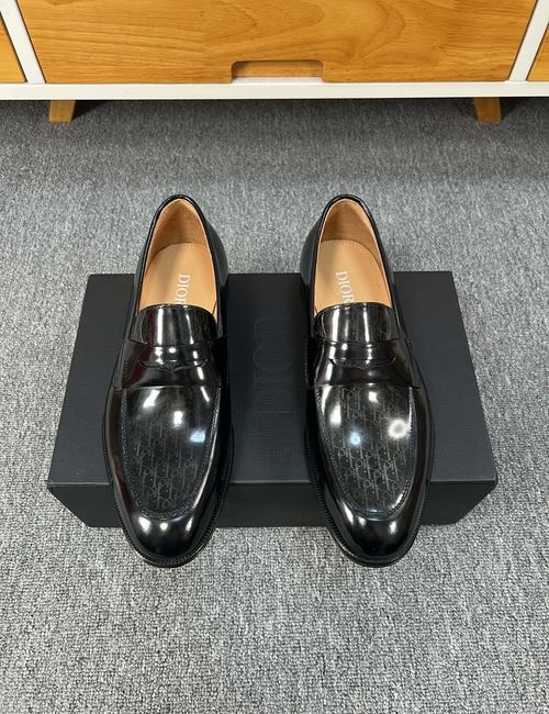Christian Dior CD Patina Leather Upper Shoes