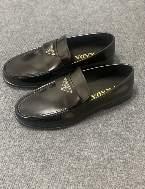 Prada Patina Leather Shoes Cowhide Lining Leather Outsole