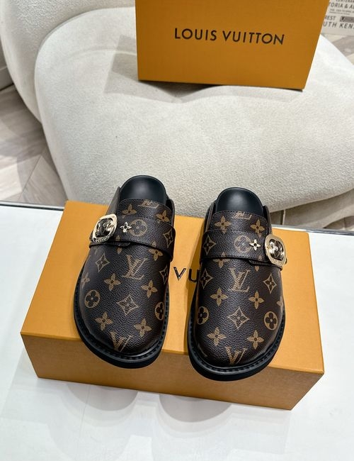 Louis Vuitton LV Closed Toe Wool Lined Flat Mules
