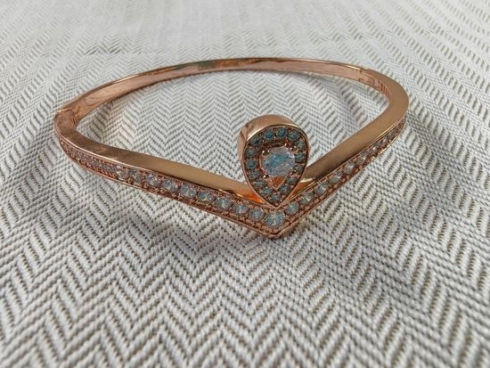 Chaumet Crown Water Drop Bracelet