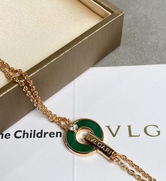 Bvlgari Malachite Diamond Hollow Bracelet