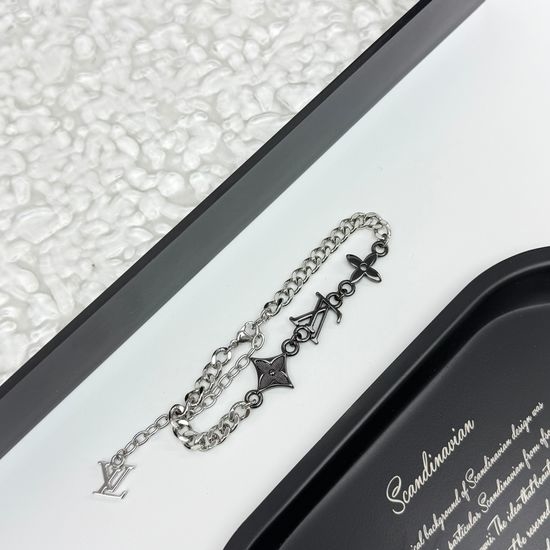 Louis Vuitton LV Classic Chain Engraved Charm Bracelet