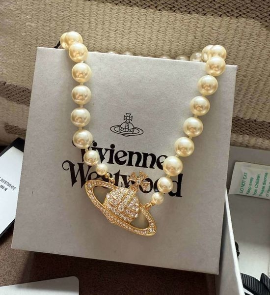 Vivienne Westhood Classic Punk-Inspired Elegant Jewelry