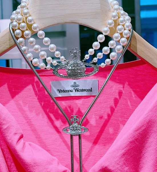 Vivienne Westhood Crown Sphere Saturn Long Sweater Chain