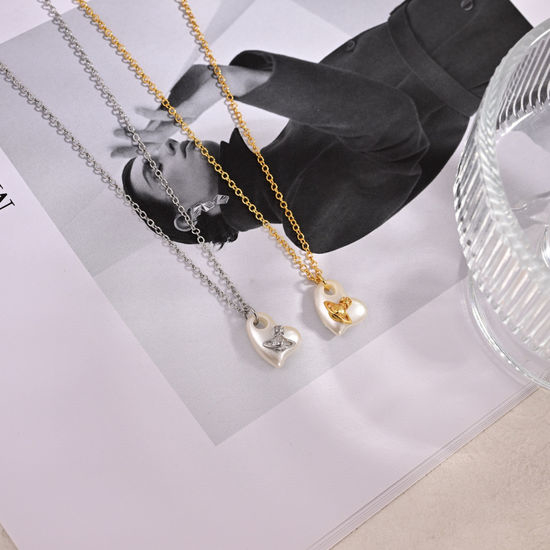 Vivienne Westhood Elegant Pendant And Earring Jewelry Set