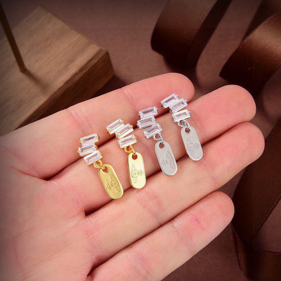 Vivienne Westhood Delicate Graceful Stud Earrings Nice Matching