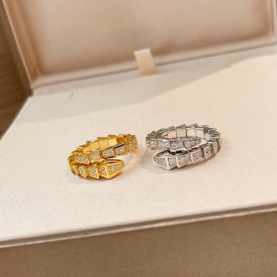 Bvlgari Slender Snake Design Silver Ring