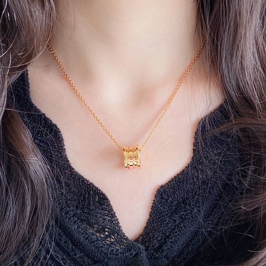 Bvlgari Large Polished Gold Spring Necklace