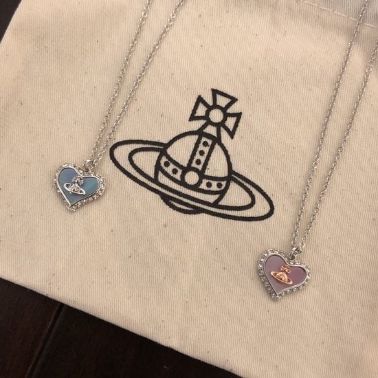 Vivienne Westhood Heart Shell Pendant Necklace