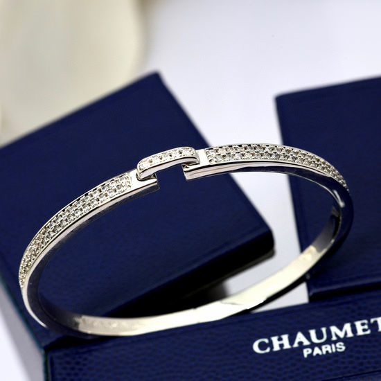Chaumet Full Paved Cross Bangle