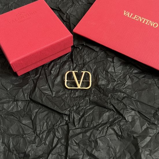Valentino Minimalist All Match Brooch