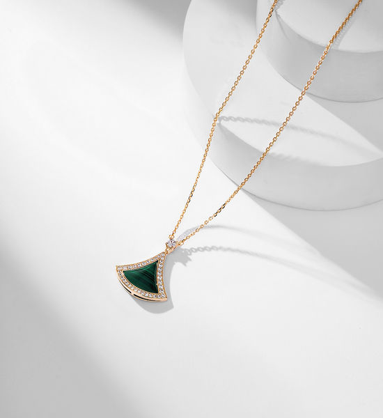Bvlgari Roman-Inspired Divas Dream Pendant Necklace