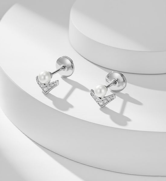 Chaumet Akoya Pearl Earrings with Diamond V-Shaped Accent