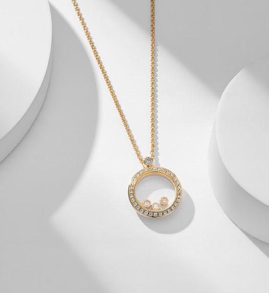 Chopard Elegant Diamond Necklace with Charming Pendant