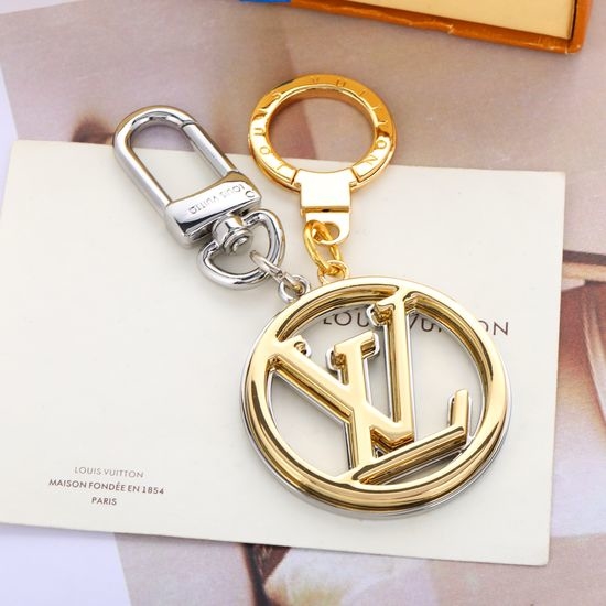 Louis Vuitton LV Detachable Pendant Keychain Set