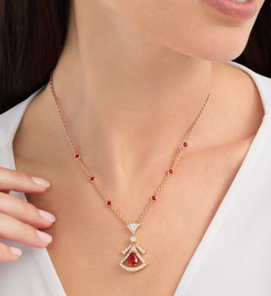 Bvlgari Red Stone Pendant Necklace Inlaid Zircon