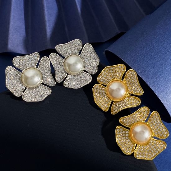 Valentino Diamond Flower Pearl Stud Earrings