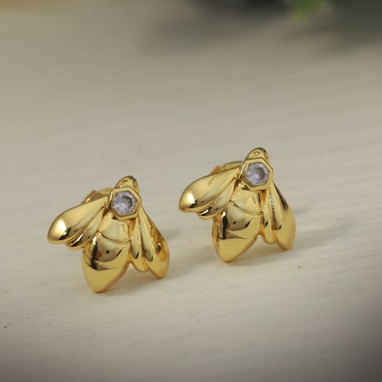 Chaumet Exquisite Bee Design Stud Earrings