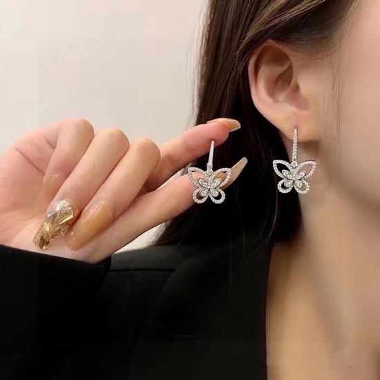Graff Butterfly Drop Earrings Exquisite Elegant Graceful