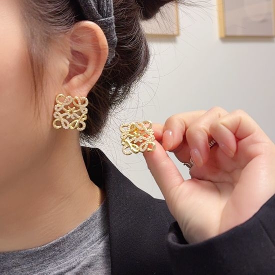 Loewe Square Half Diamond Stud Earrings