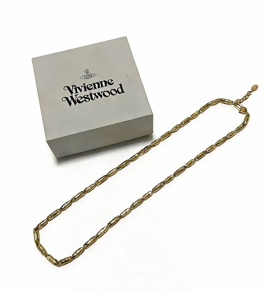 Vivienne Westhood Classic Planet Shape Pendant Necklace