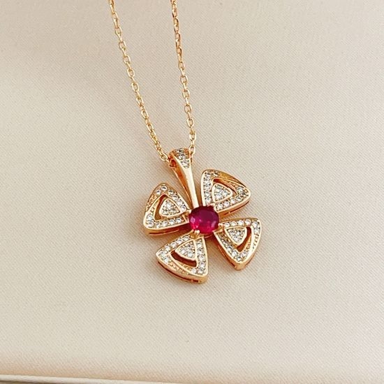 Bvlgari Rose Gold Blooming Flower Necklace