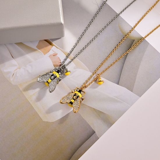 Vivienne Westhood Bee Design Necklace Earrings Set