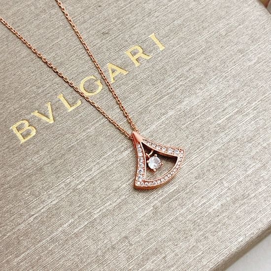 Bvlgari Hollow Fan Shape Diamond Necklace