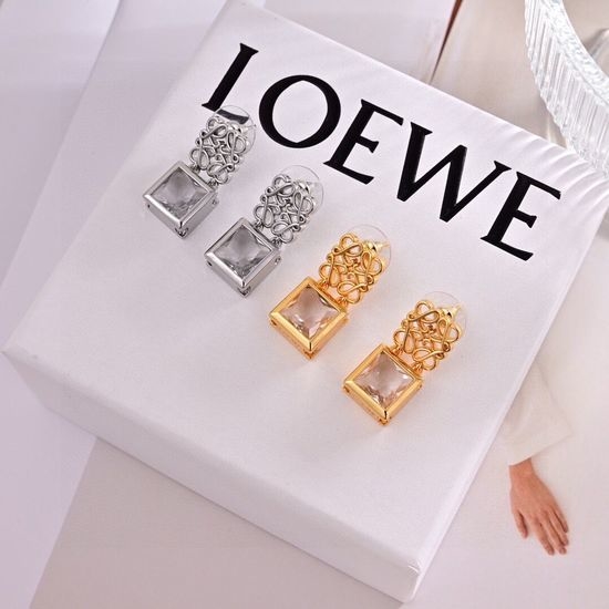 Loewe Unique Letter Design Versatile Stud Earrings