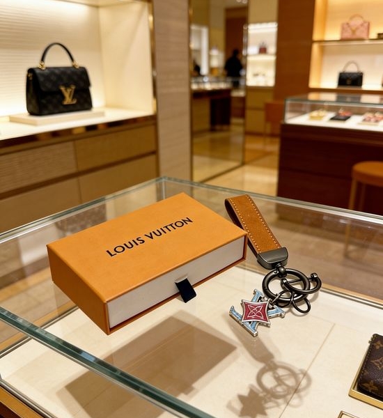 Louis Vuitton LV LV Anger Forest Keychain New Release