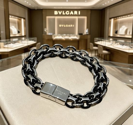 Bvlgari Exquisite Elegant Jewelry Bracelet