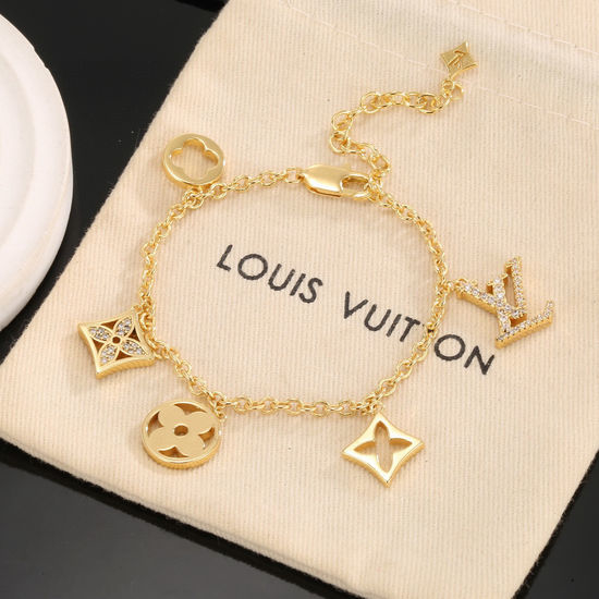 Louis Vuitton LV Letter Element Charm Bracelet Versatile Style